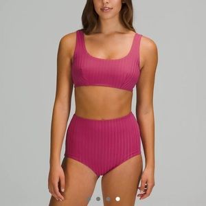 LULULEMON HIGH WAIST BIKINI BOTTOMS 🌺